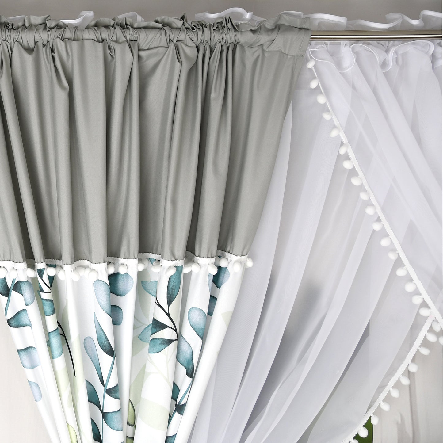 ESTONIA set of curtains with green leaves with pompoms image 2