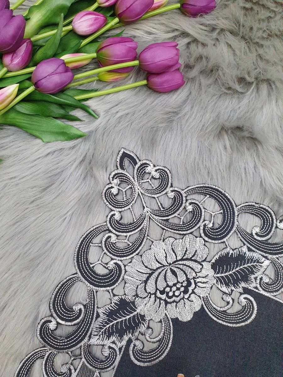 Embroidered table runner in shades of silver, gray and black Guipur image 5