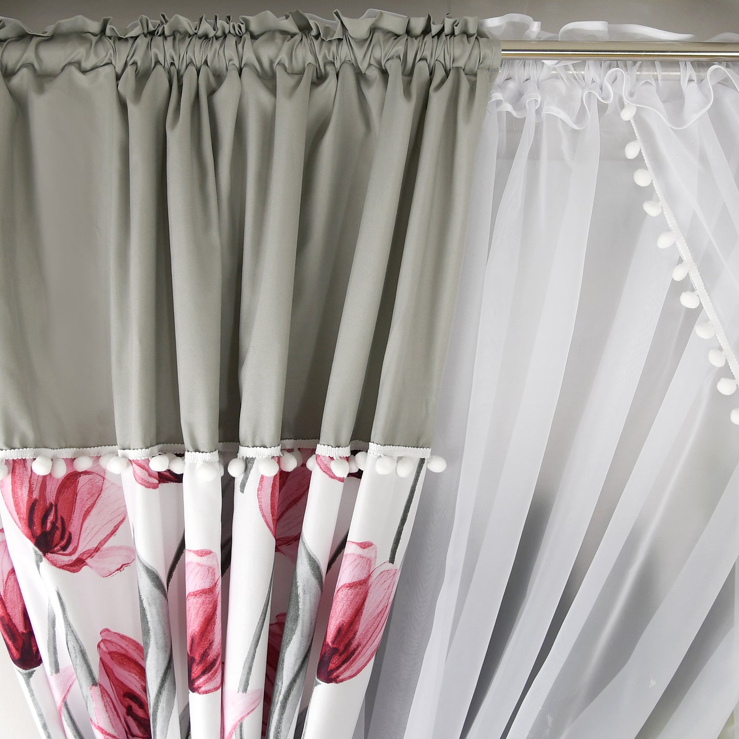 ESTONIA set of curtains with pink tulips with pompoms image 2