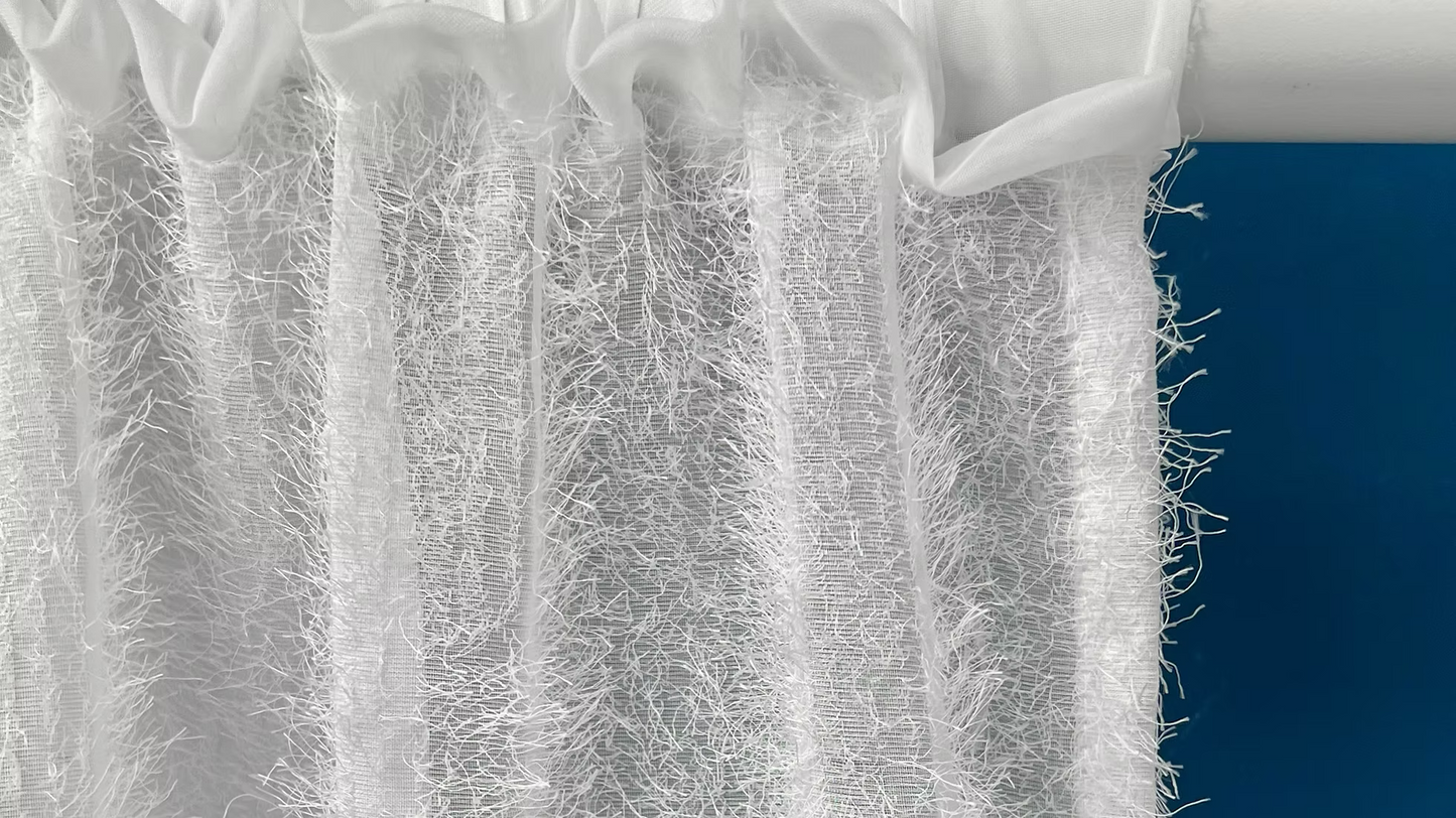 NEIGE Fluffy curtain set with stars (Copy)