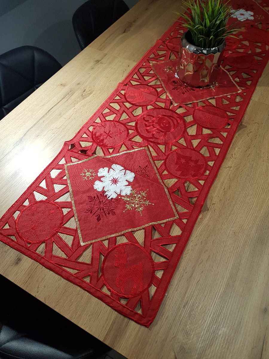 Embroidered Christmas table runner -  Style 2 image 3