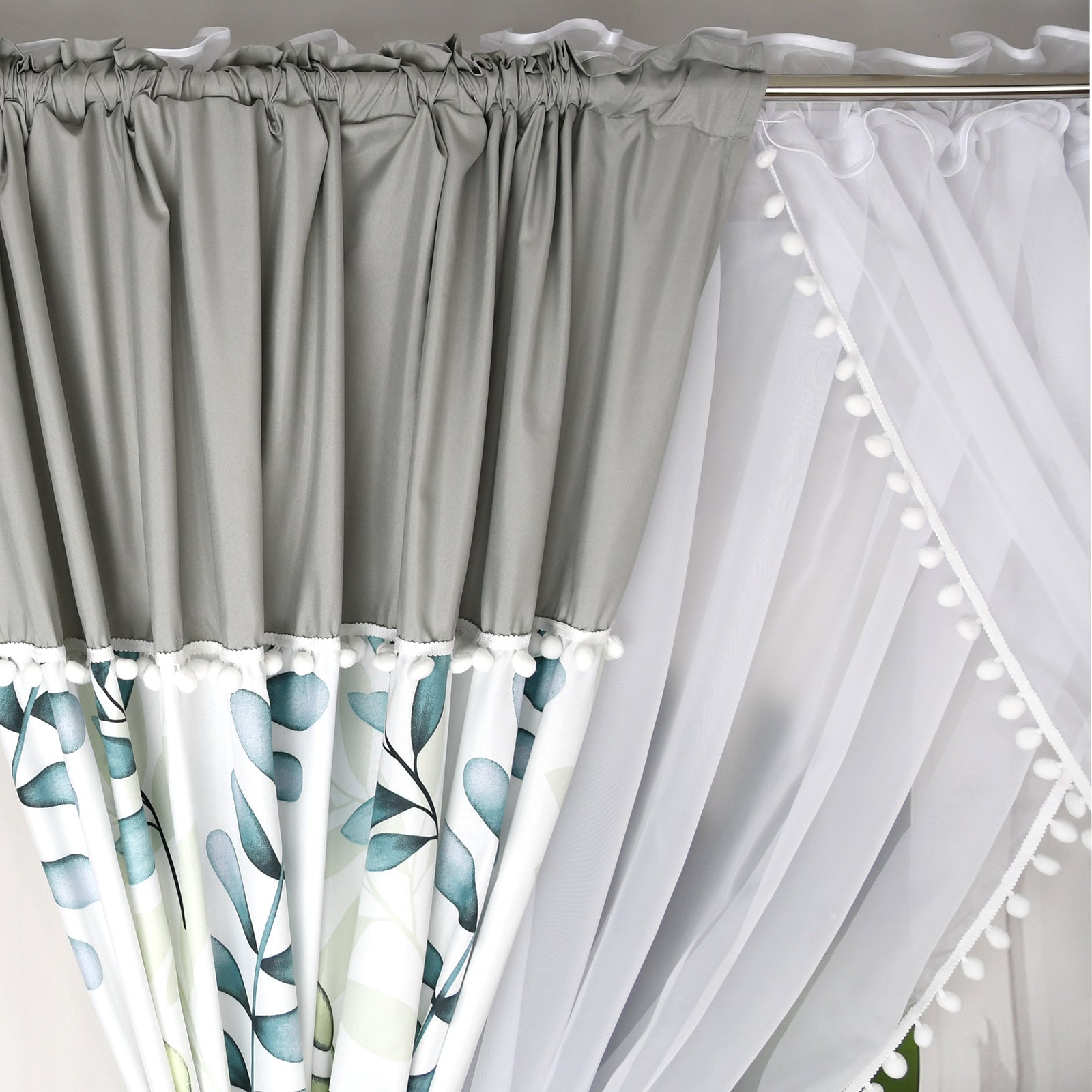 ESTONIA set of curtains with green leaves with pompoms image 2
