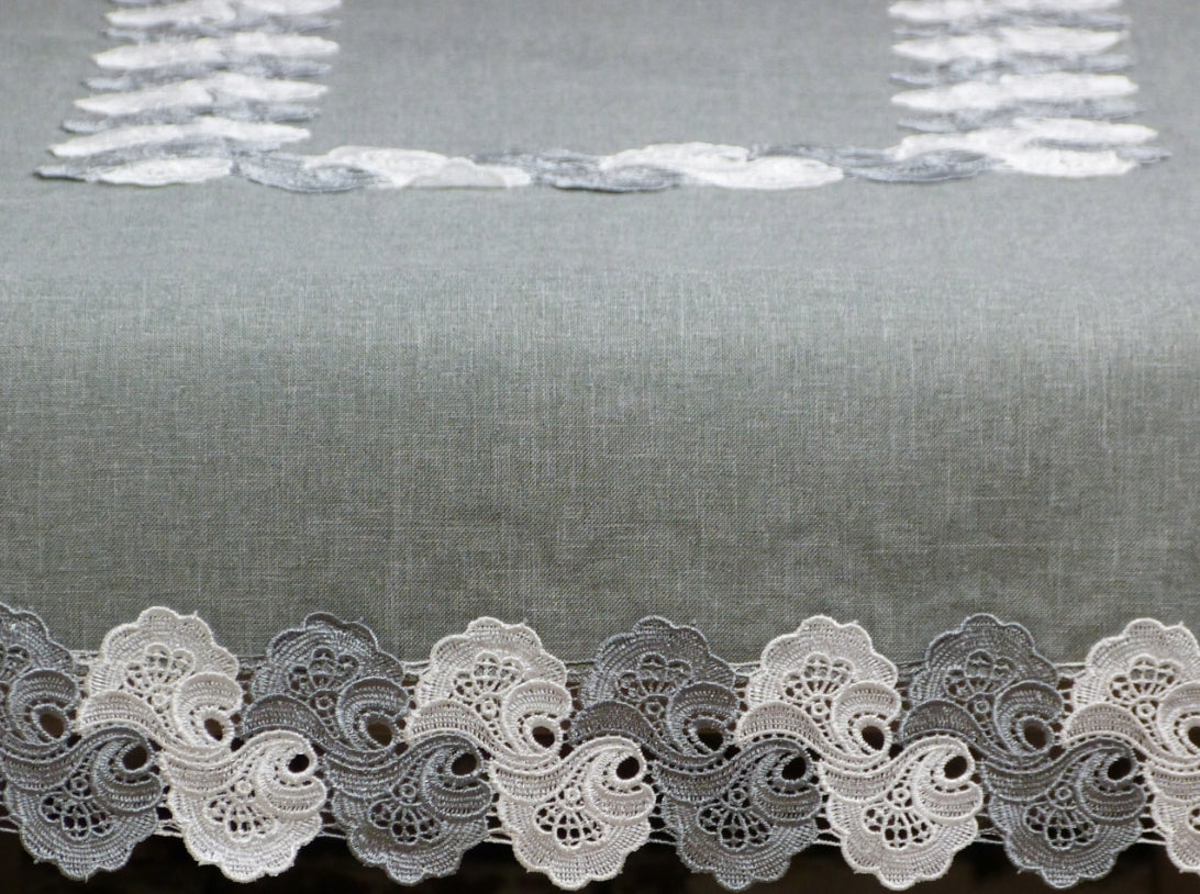 Guipure table gray runners made entirely of lace . image 2