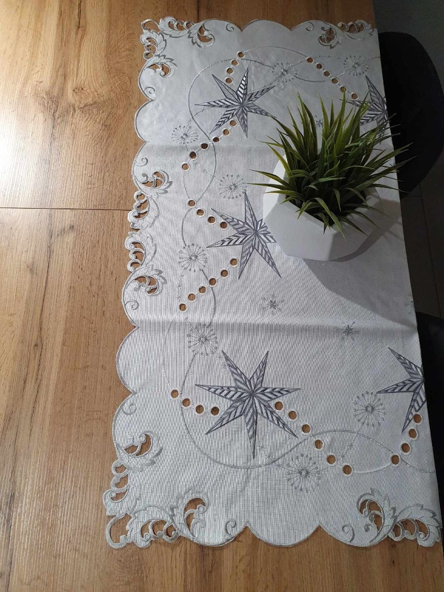 TABLECLOTH MAGIC STARS  - Table Runner - White & Silver - Style 1 image 1