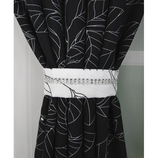 ILONE A set of black and white curtains image 3