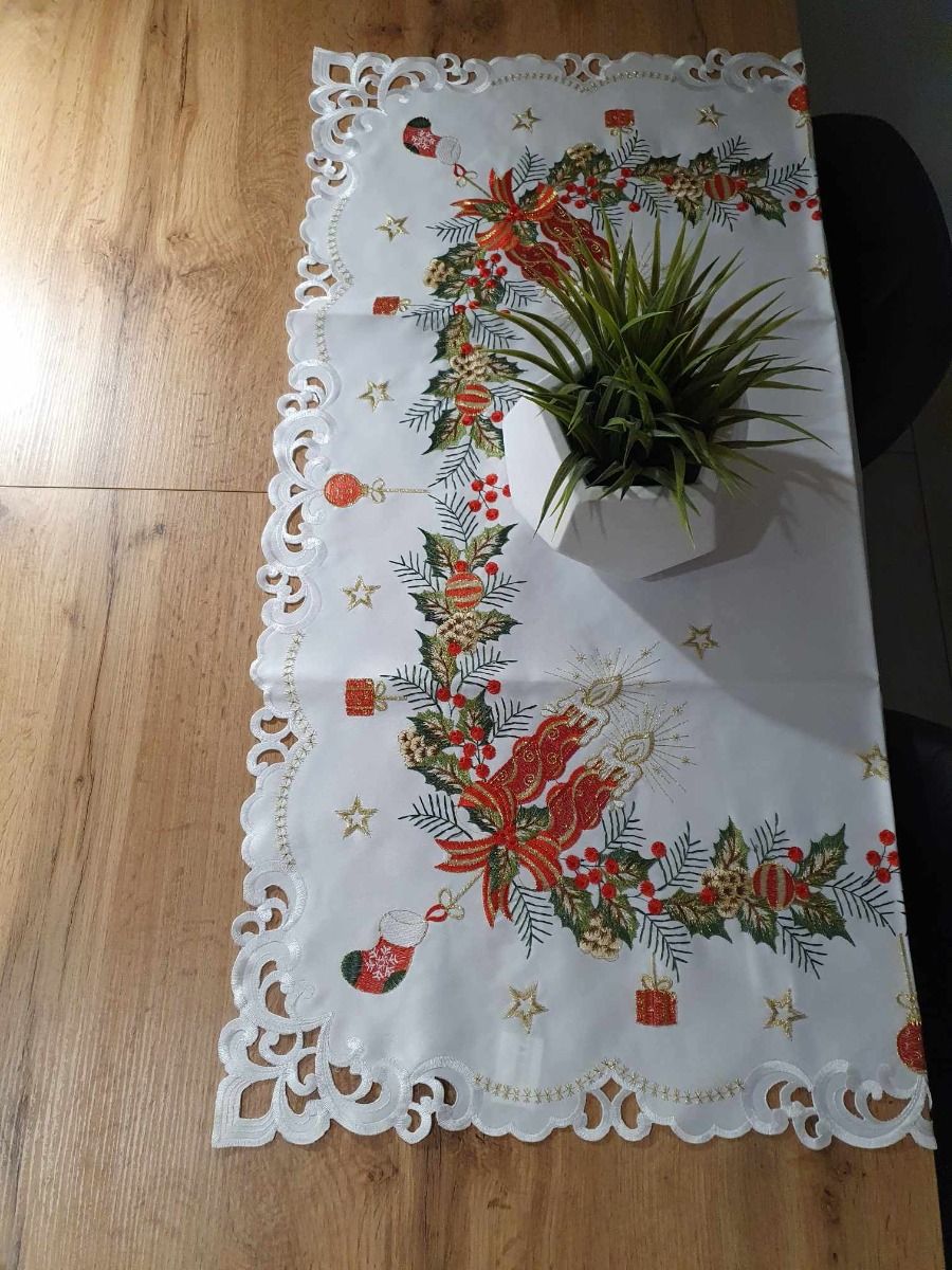 TABLECLOTH RED DECORATION  - Table Runner - Candles image 1