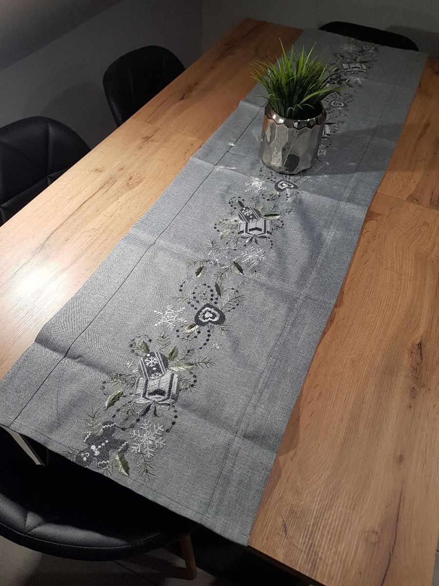 Embroidered Christmas table runner Style 2 image 1